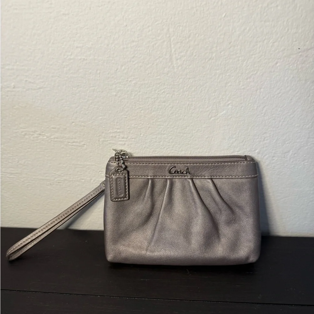 Coach Metallic Leather Wristlet Clutch Purse Silver Mini Zip Bag